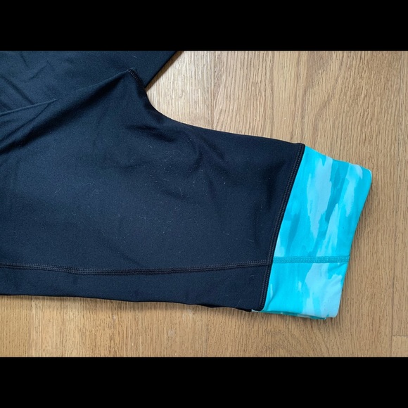 Under armour leggings - Picture 2 of 3